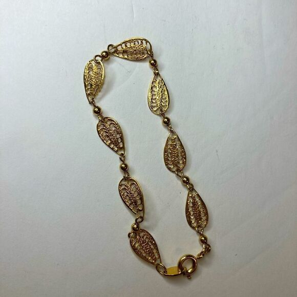 Trifari Bracelet Gold Tone Teardrop Swirl Beaded Wire Vintage - Picture 1 of 4